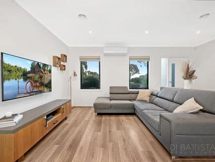 3 Rathdowne Walk, Epping - Thumbnail 2