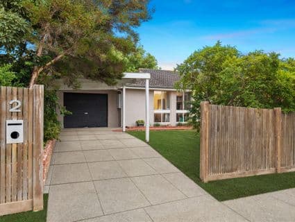 2 Norfolk Close, Somerville - Image 1
