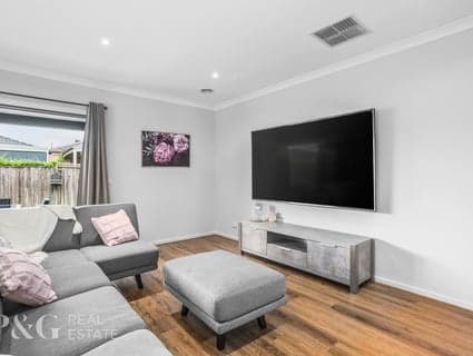 10 Rosina Drive, Officer - Thumbnail 6
