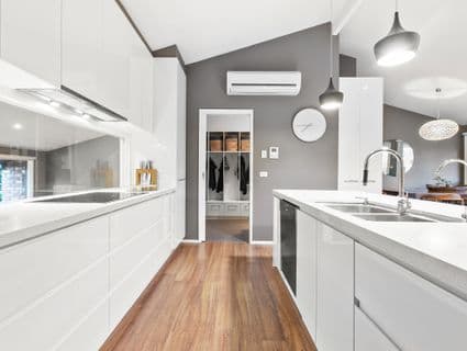 241 Canadian Bay Road, Mount Eliza - Thumbnail 2