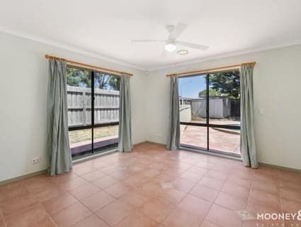 24 Pine Hill Court, Cranbourne North - Thumbnail 5
