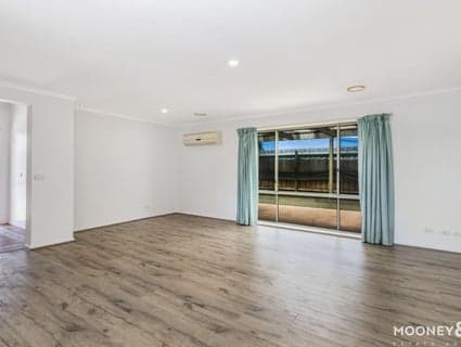 24 Pine Hill Court, Cranbourne North - Thumbnail 6