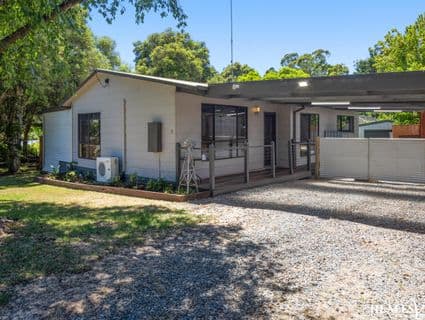 3 Meadow Crescent, Badger Creek - Image 1