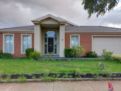 95 Manor Lakes Boulevard, Manor Lakes - Image 1