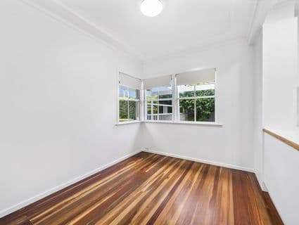 30 Mina Street, Rangeville - Thumbnail 7