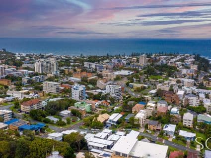 10/33-35 Saltair Street, Kings Beach - Thumbnail 2