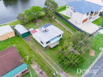 94 Biggs Avenue, Beachmere - Thumbnail 7