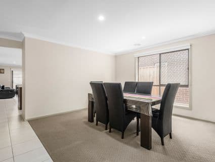 90 Park Orchard Drive, Pakenham - Thumbnail 6