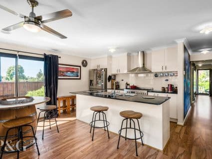 90 Thunderbolt Drive, Cranbourne East - Thumbnail 4