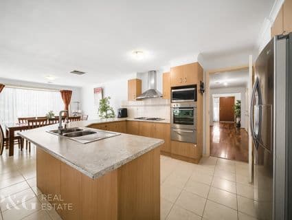 2 Minak Close, Narre Warren South - Thumbnail 3