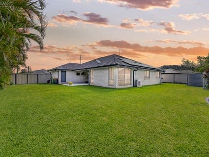 13 EDWIN DRIVE, Landsborough - Thumbnail 4