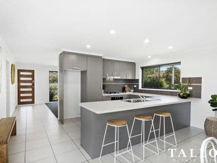 14 Nottingham Avenue, Somerville - Thumbnail 3