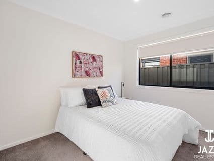 28 Ramsgate Crescent, Truganina - Thumbnail 8