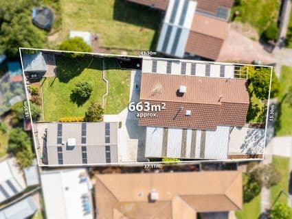 37 Newlyn Drive, Craigieburn - Thumbnail 2