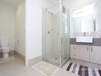 2 Tiara Place, Lawnton - Thumbnail 8