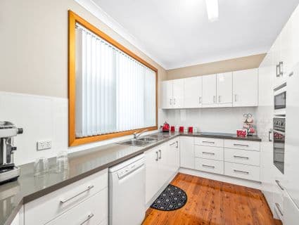 6 Merleview Street, Belmont - Thumbnail 3