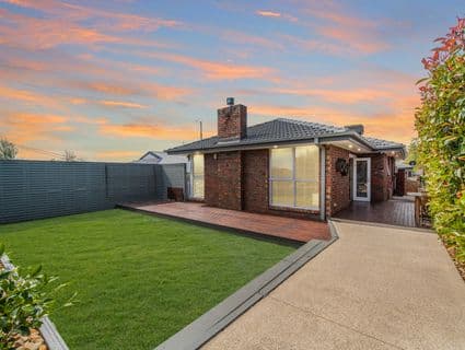 1/67 Wangarra Road, Frankston - Image 1