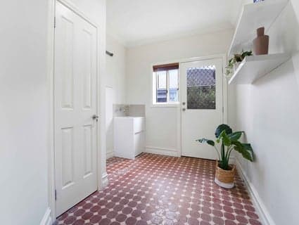 10 Mundi Crescent, Manor Lakes - Thumbnail 6