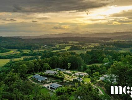 19 Coolwater Place, Rosemount - Thumbnail 2
