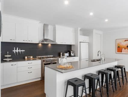 10 Canopy Grove, Cranbourne East - Thumbnail 7