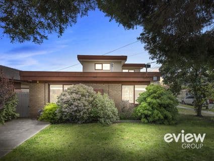 39 Mulhall Drive, St Albans - Thumbnail 2