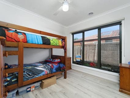 9 Lake Park Court, Werribee - Thumbnail 5