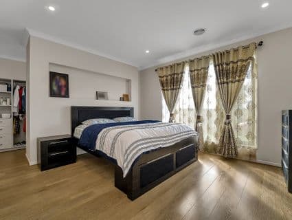 28 Cherrywood Avenue, Manor Lakes - Thumbnail 4