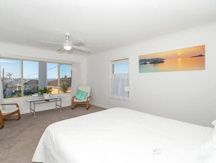 404, Caves Beach - Thumbnail 6