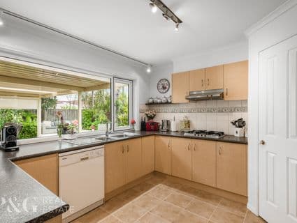 47 Sherwood Road, Narre Warren South - Thumbnail 4