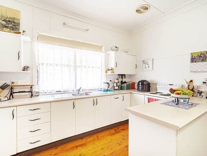26 Moxey Street, Swansea - Thumbnail 2