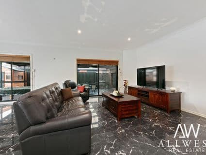 2 Billabong Court, Burnside - Thumbnail 4