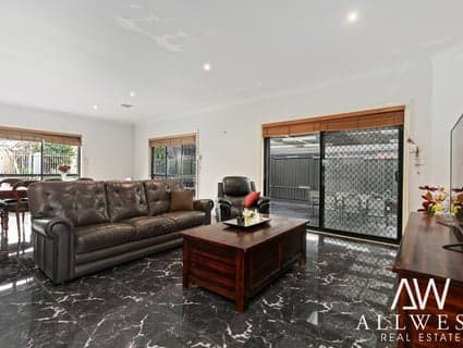 2 Billabong Court, Burnside - Thumbnail 5