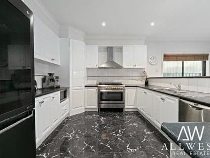 2 Billabong Court, Burnside - Thumbnail 7