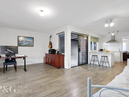 38 Maltravers Crescent, Cranbourne North - Thumbnail 7