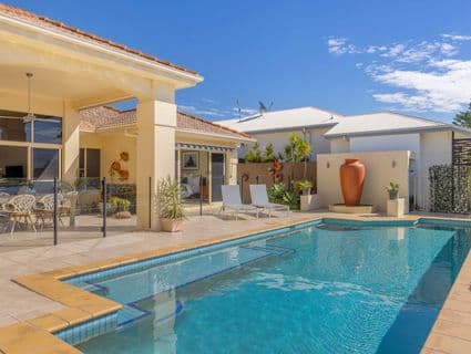 8 Majorca Place, Parrearra - Thumbnail 4