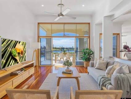 8 Majorca Place, Parrearra - Thumbnail 8