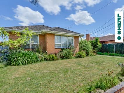 53 Station Road, Oak Park - Image 1