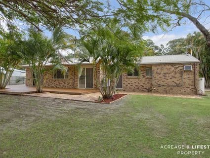 199 Moreton Terrace, Beachmere - Thumbnail 3