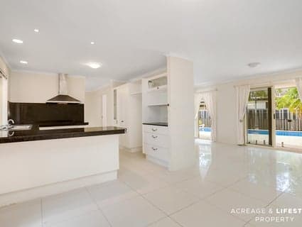 199 Moreton Terrace, Beachmere - Thumbnail 6