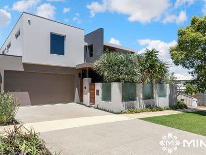 58 First Avenue, Claremont - Image 1
