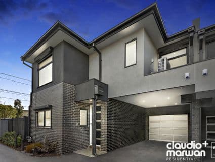 2/21 Clovelly Avenue, Glenroy - Image 1