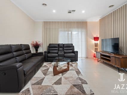 40 Arrowgrass Drive, Point Cook - Thumbnail 8