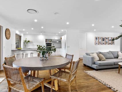 2 Admiralty Drive, Alexandra Headland - Thumbnail 4