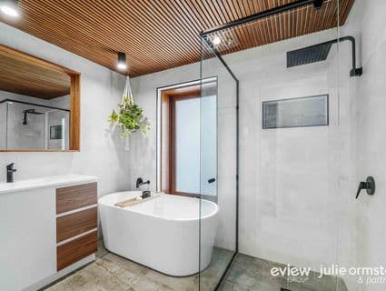 97 Edgewater Drive, Edgewater - Thumbnail 4