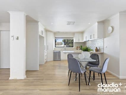 3/16 Quick Street, Pascoe Vale - Image 1