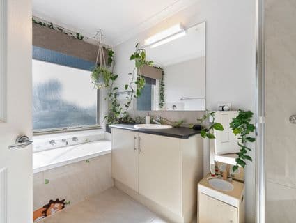 2/13 Gairloch Drive, Frankston - Thumbnail 7