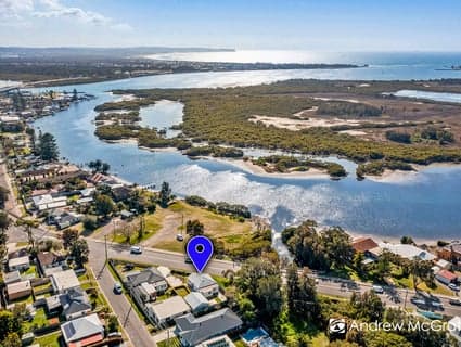 168 Bowman Street, Swansea - Image 1
