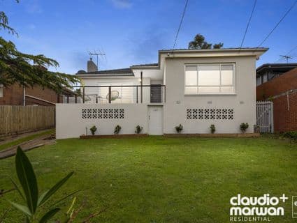 147 Mascoma Street, Strathmore - Image 1