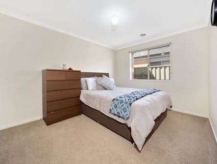 17 Northumbria Street, Cranbourne East - Thumbnail 7
