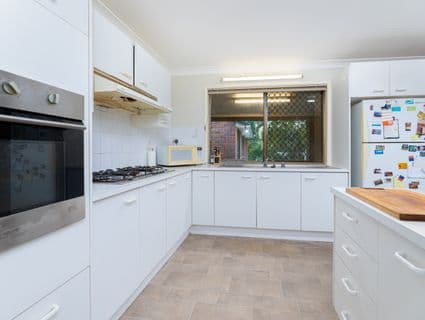 322 Coonowrin Road, Glass House Mountains - Thumbnail 4